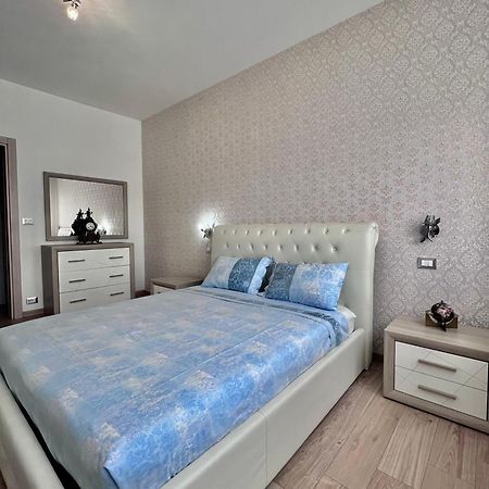 Casa Vacanze Torino Con Vasca Idromassaggio 외부 사진