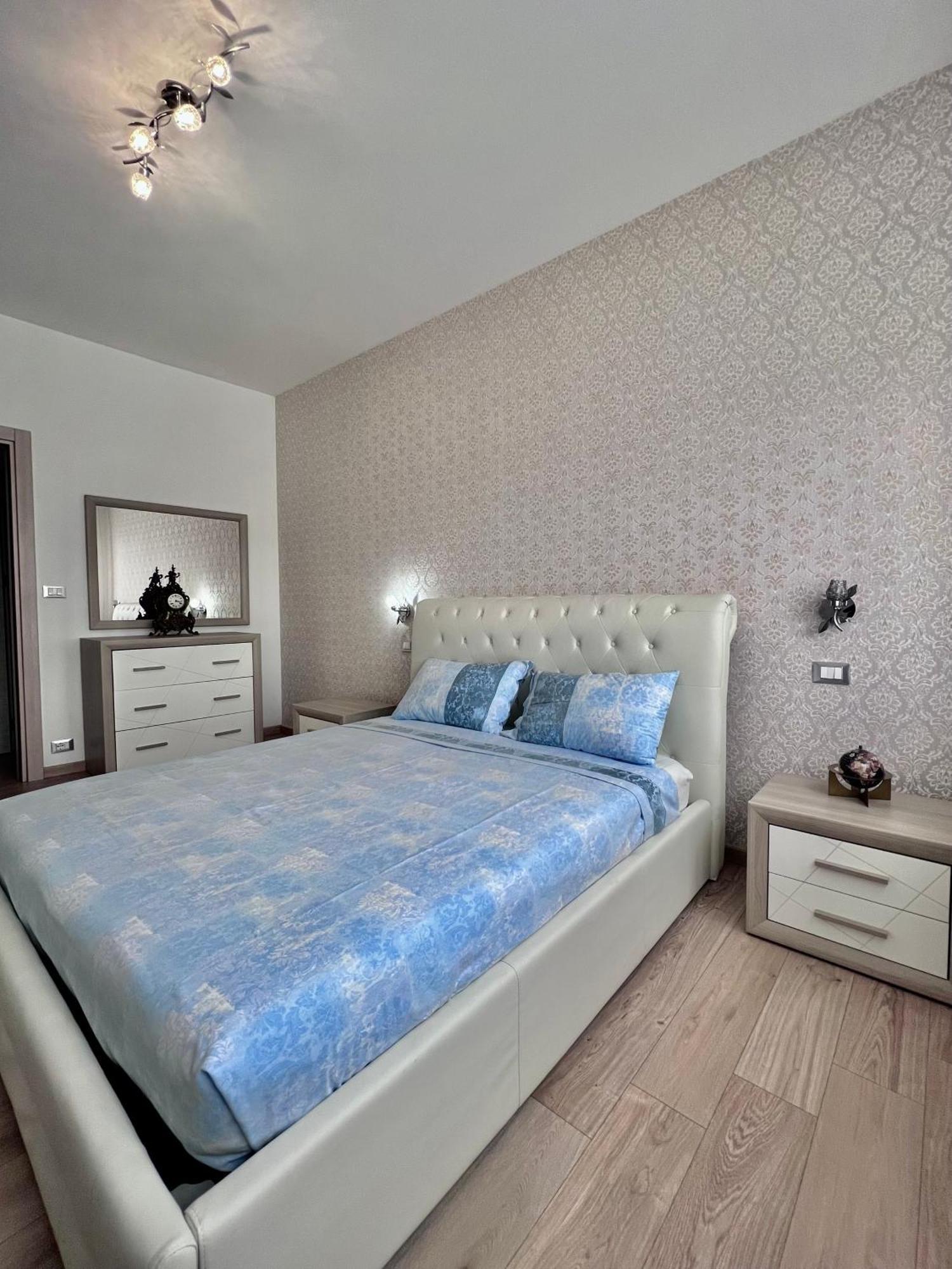 Casa Vacanze Torino Con Vasca Idromassaggio 외부 사진